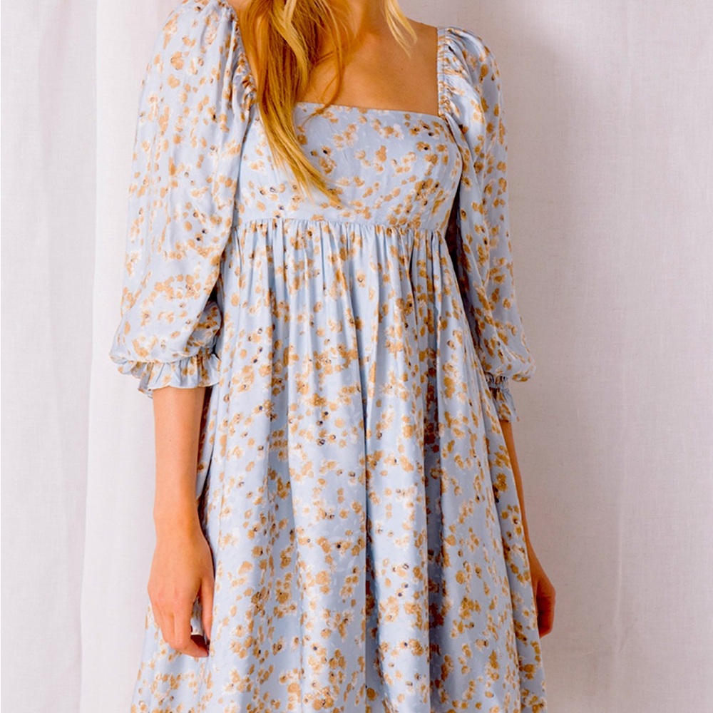 Dress, zipper back.